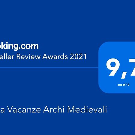 Casa Vacanze Archi Medievali Salerno Exteriér fotografie