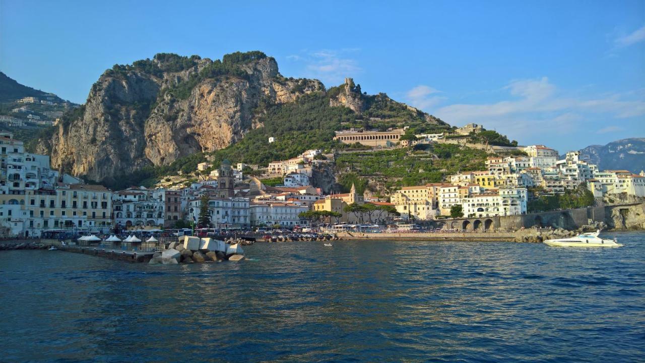 Casa Vacanze Archi Medievali Salerno Exteriér fotografie